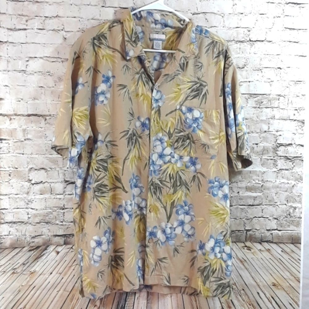 🏖️Tropical MEN’s SILK button up shirt palm tree floral breakwater